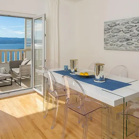 Apartments Villa Lux Dugi Rat Exterior photo