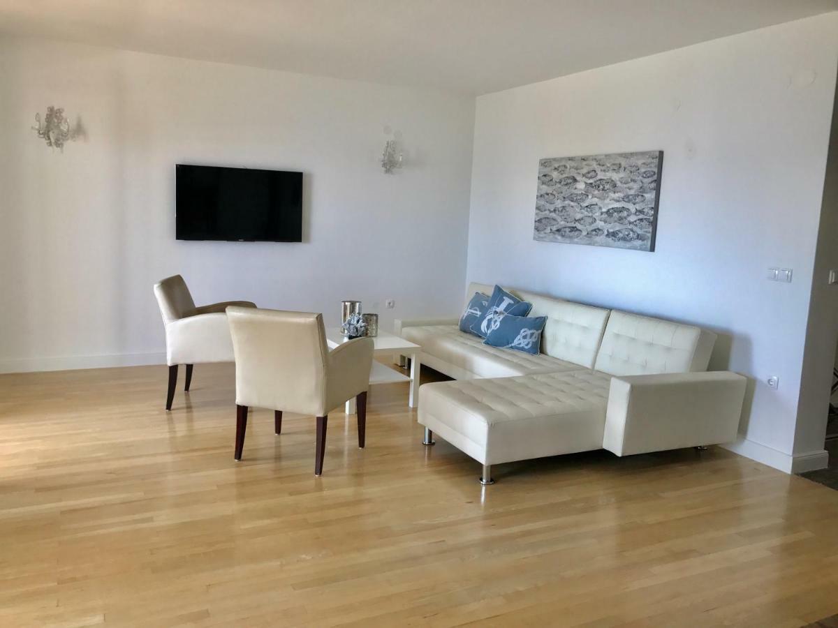 Apartment Lux